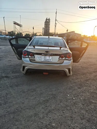 Chevrolet Cruze LS 4