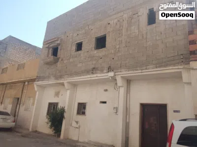 منزل للبيع متكون من دورين في غوط الشعال شارع 10 شارع عيادة الرخاء الاوراق شهادة عقارية شارع قطران 2