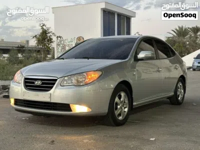 Hyundai Avante Standard 4