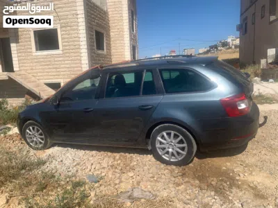 سكودا اوكتافيا Ambition LUX 4