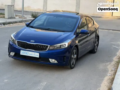 Kia Forte LXS 4