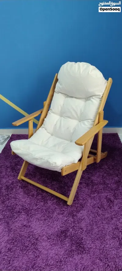 كرسي استرخاء خشبي فاخر مع فرشة مريحة Luxury Wooden Recliner Chair – Great Deal Only 12 4