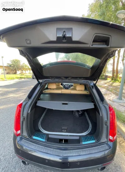 كاديلاك SRX Premium 3