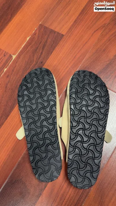 Birkenstocks boston بيركنستوك بوسطن 2