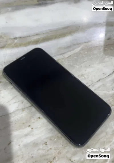 iPhone 11pro بدون اي خدوش نظيف 2