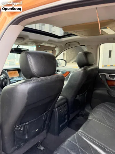 Infiniti FX50 Sport 3