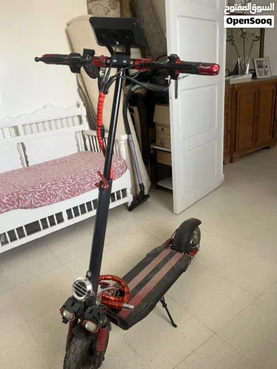 Electric Scooter – Excellent Condition 3
