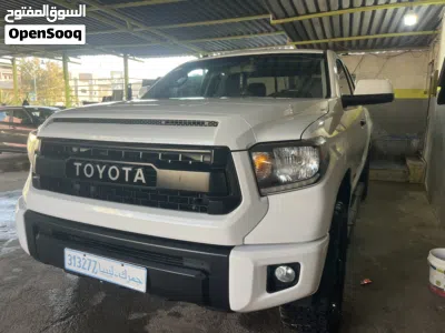 Toyota Tundra SR5 2