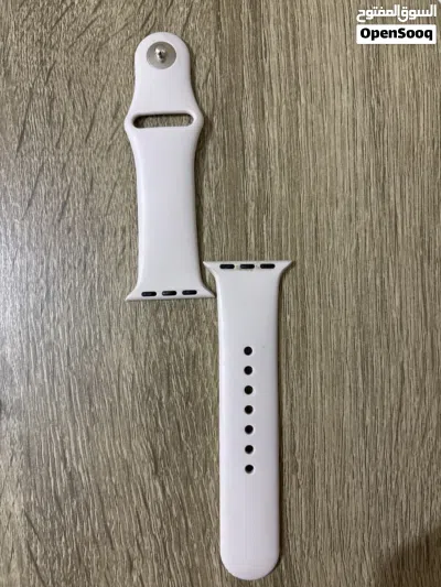 Apple Watch SE (GPS) (2nd Generation)ابل واتش بحاله ممتازة 3