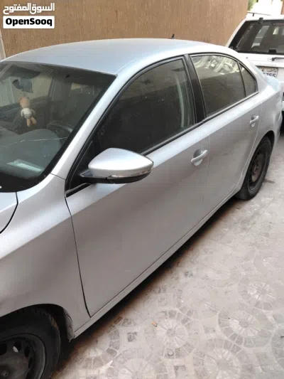 Volkswagen Jetta SEL 3