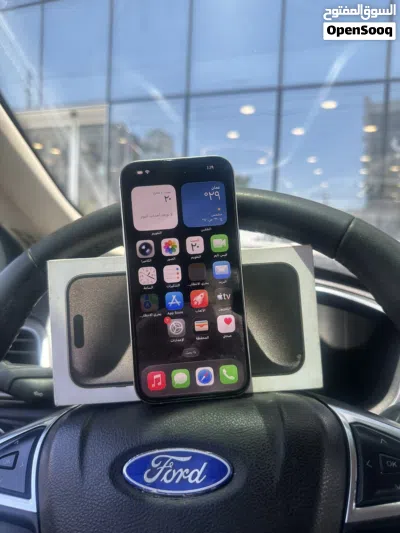 iPhone 15 pro 4