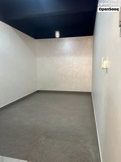 Falt for rent شقة للايجار شناص جنب القلعه 3