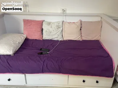 undefined 4