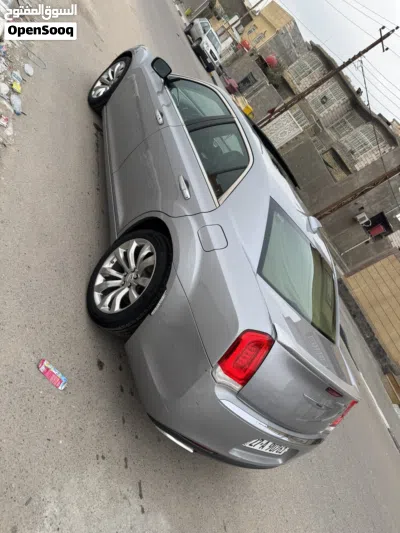 کرایسلەر 300 300S V6 2