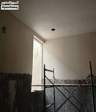 خلفه لبخ ونثر وبياض متفرغ 4