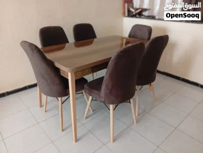 تخفيضات طاولة ب 4 كراسي 1400 درهم 105/70 طاولة ب 6 كراسي 1900 درهم 140/80 2