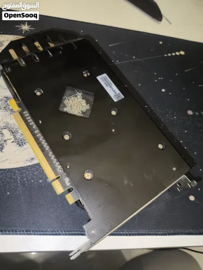 للبيع r580 8gb 2