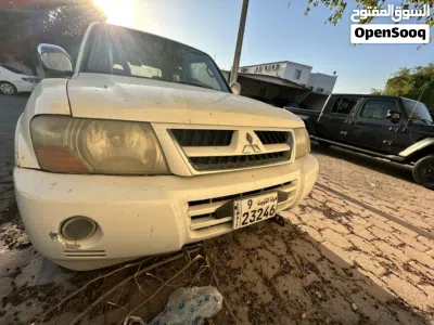 Mitsubishi Pajero GLS 4