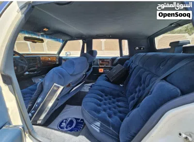 Cadillac Fleetwood 4