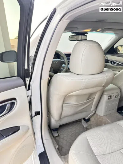 إنفينيتي Q70 Standard 2