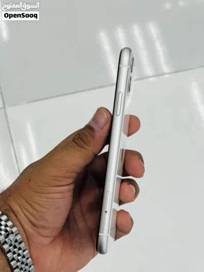 IPHONE 11 128 GB 2