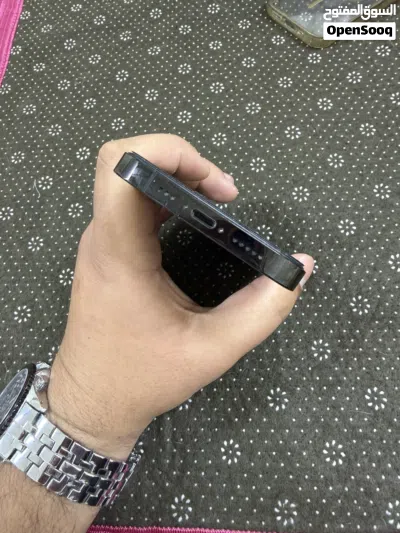 ايفون 14 برو بحالة ممتازة مغير شاشة فقط 3