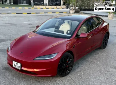 Tesla Model 3 Long Range 3