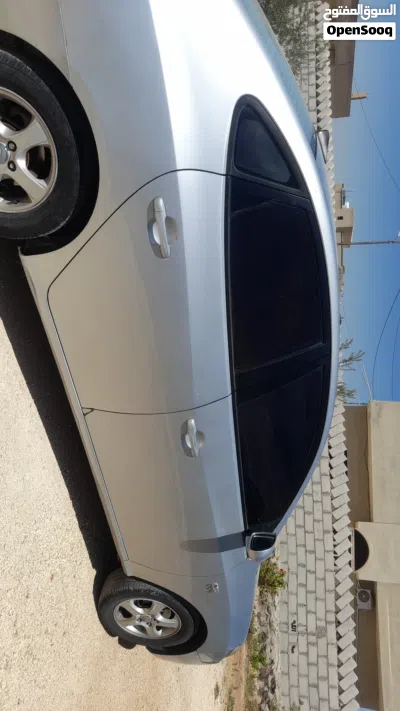هيونداي افانتي Standard 3