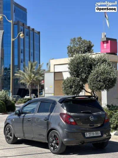 Opel Corsa Standard 3