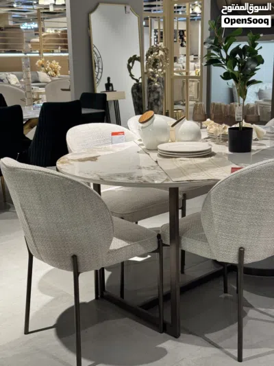 طاولة طعام 2