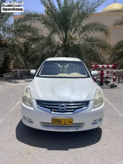 نيسان التيما S 4