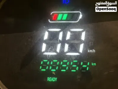 سكوتر احمر 3