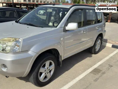 Nissan X-Trail Standard 2