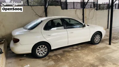 هيونداي افانتي Standard 2