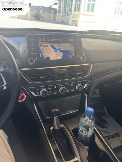 هوندا اكورد Touring 4