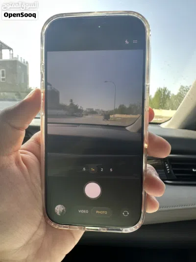 Iphone 16 pro 4