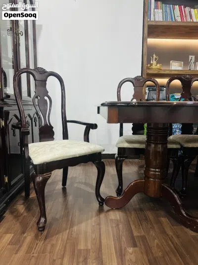Dining table set+coffee table+showcase+rest chair 3