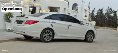 هيونداي سوناتا Standard 4