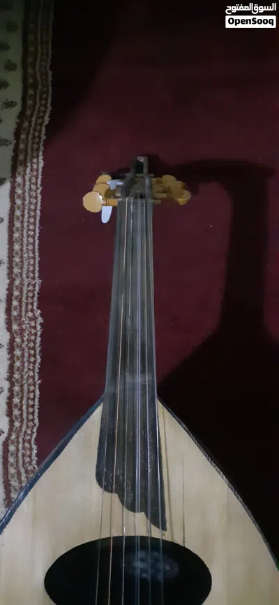 عود عراقي خشب قديم ومميز (لعشاق الطرب الأصيل والأنغام الدافئة) 2