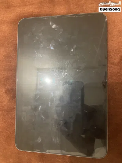 Pad 10 للبيع بتمن جد مناسب ولفتره محدوده 2