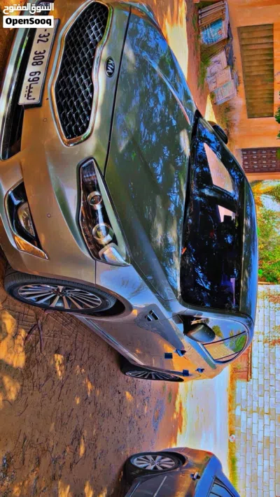 Kia Cadenza Limited 2