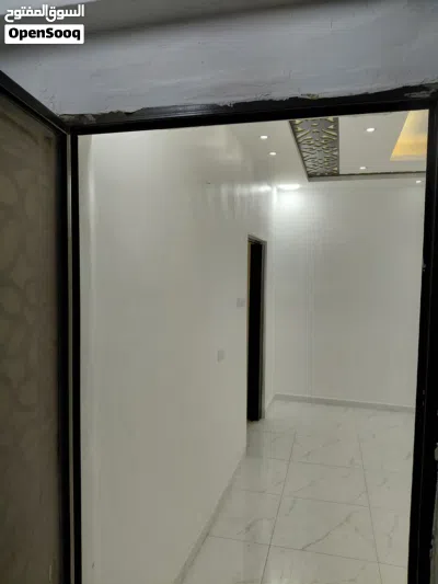 بيت مستقل للبيع في موقع مميز 2