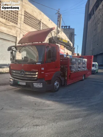 تاجير رافعات شوكيه تحميل وتنزيل جميع انواع البضائع 2