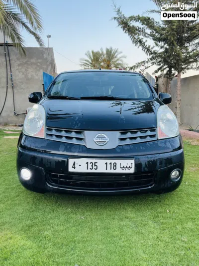 Nissan Versa S 2