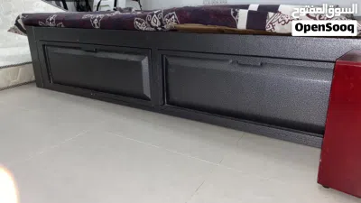 Steel bed with mattress hand made design 4