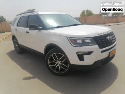Ford Explorer Sport 2