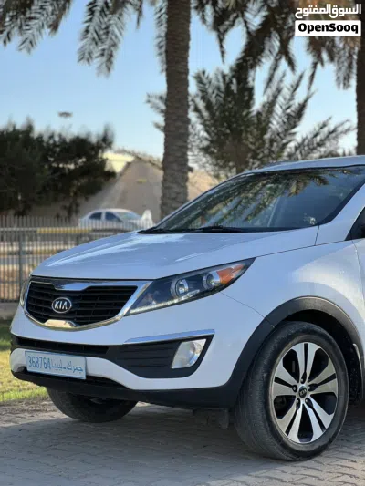 Kia Sportage EX 4