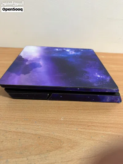 Ps4 slim جوده ممتازه مع شنطه جديده وكيبلات اصليه و جهاز تقليد جديد 4