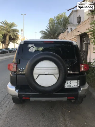 تويوتا FJ Standard 2