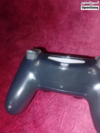 ايد PS4 شغالة مية المية اقرى الوصف رجاء 2
